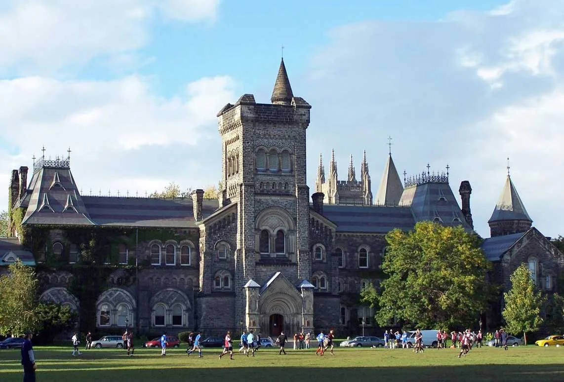 留学加拿大多伦多大学（University of Toronto）集运经验分享